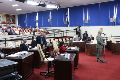 Vereadores aprovam 18 projetos de lei em setembro; cinco vetos são rejeitados