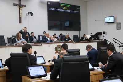 Câmara aprova 22 projetos nas últimas sessões do ano