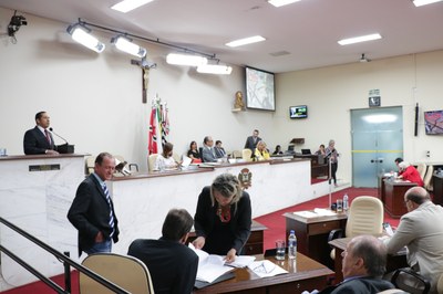 Vereadores aprovam quatro propostas na 26ª sessão ordinária