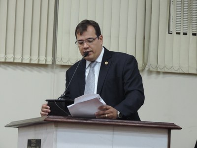 Vereadores aprovam cartão alimentação