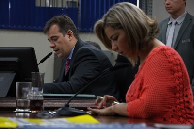 Aprovada criação de 24 cargos na administração pública