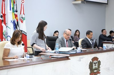 Vereadores aprovam oito projetos  na 42ª ordinária