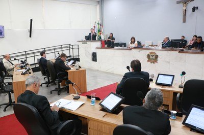 Vereadores aprovam proposta que garante 5% de desconto no IPTU