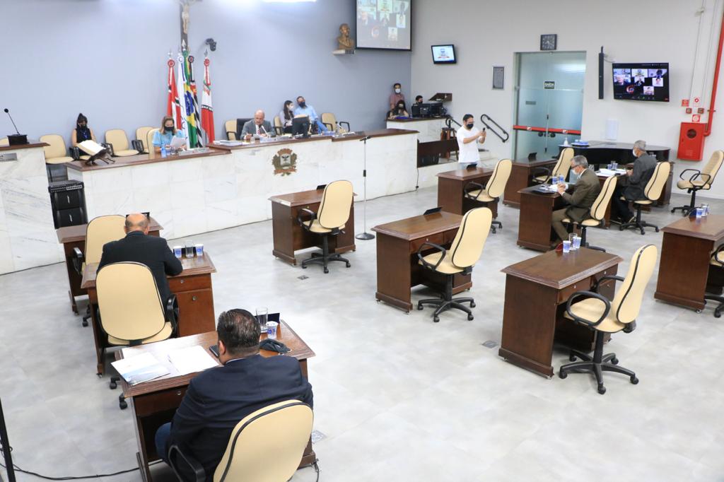 Vereadores aprovam cinco projetos na 40ª Sessão Ordinária