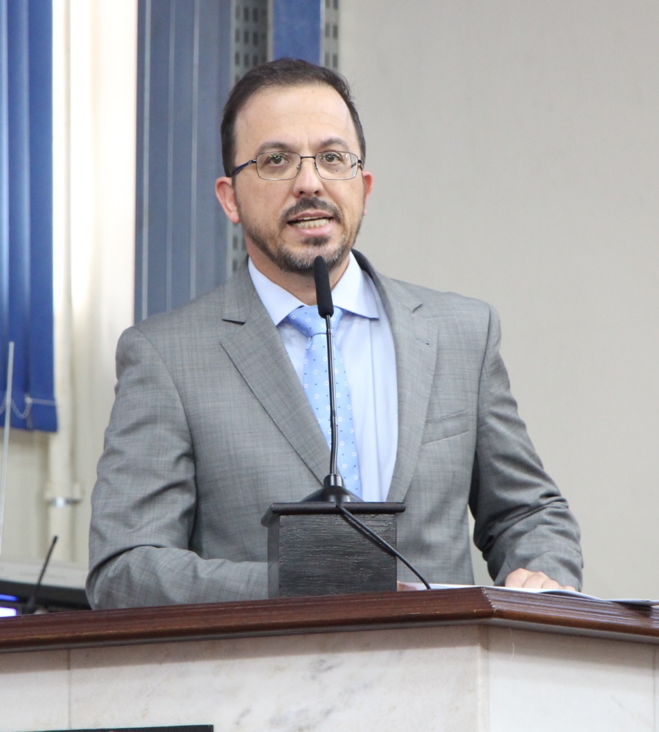 Vereadores aprovam oito projetos de lei