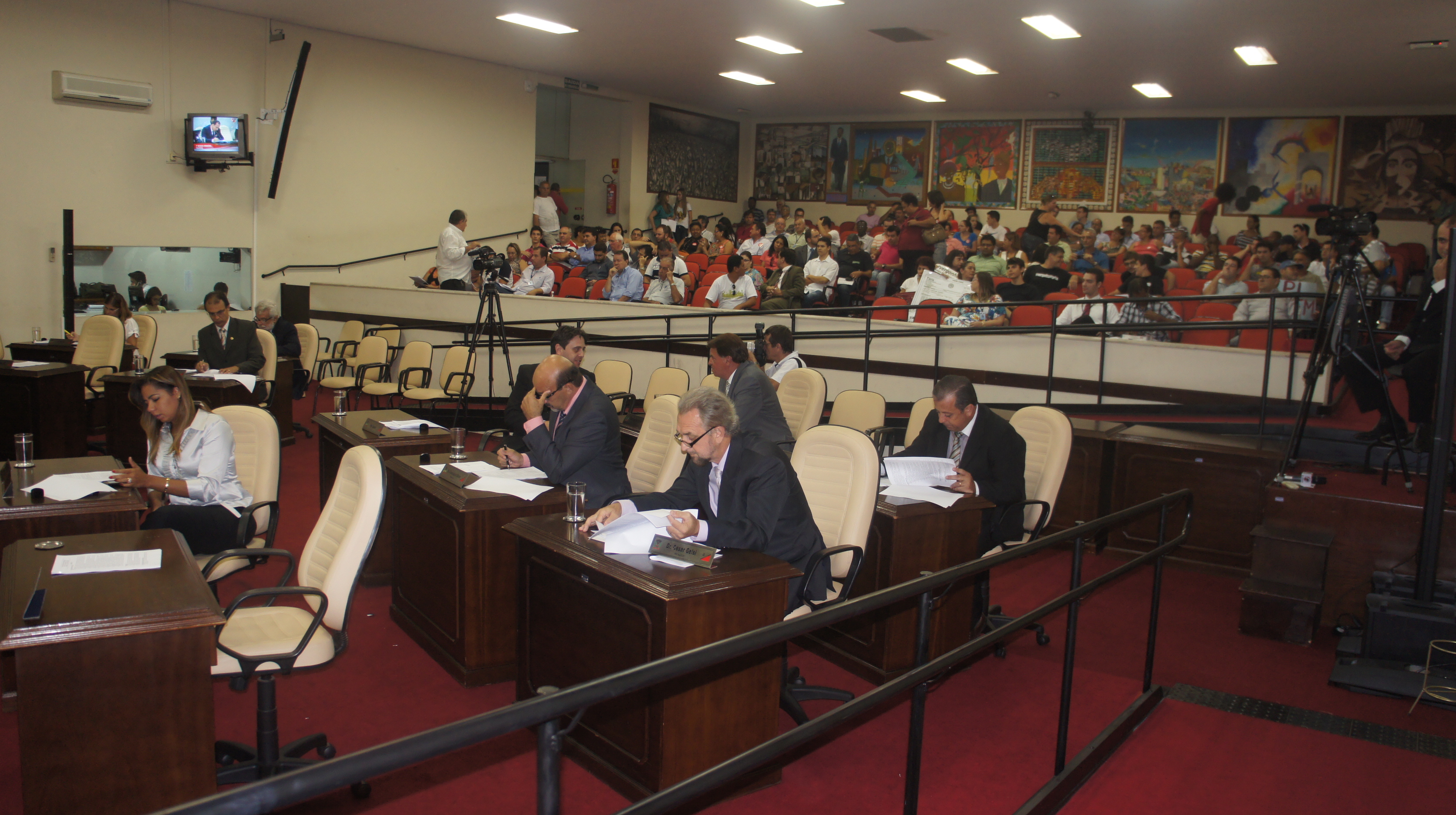 Vereadores discutem seis proposituras na 2ª Sessão Ordinária