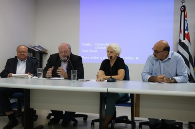 Vereadores ouvem secretário de Saúde sobre situação da ARCD
