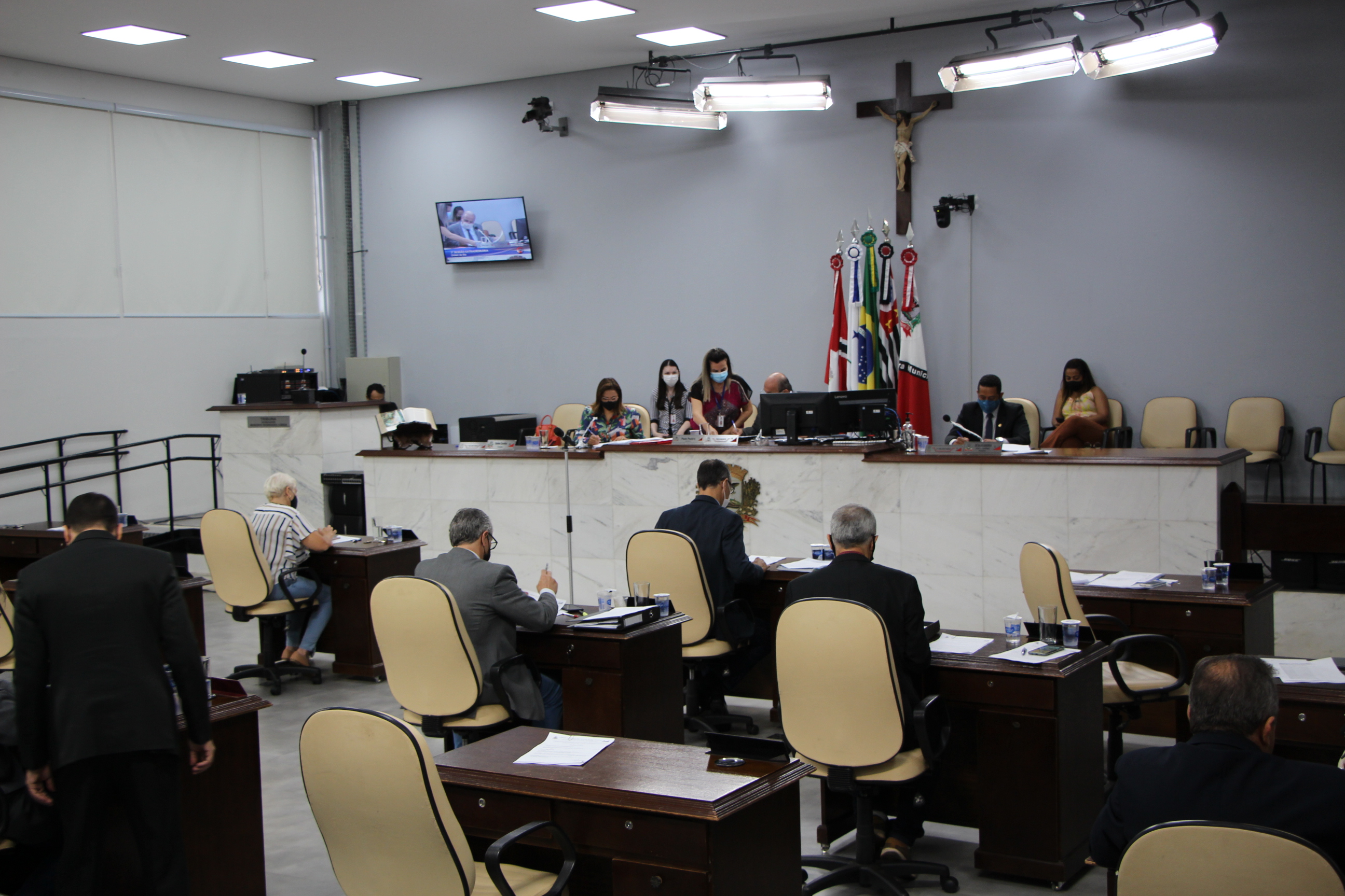 Vereadores realizam quatro sessões extraordinárias