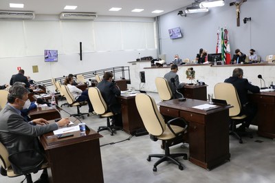 Vereadores rejeitam, em 2º turno, projeto de reajuste do IPTU
