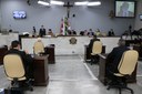 Vereadores votam dez itens na 12ª sessão ordinária