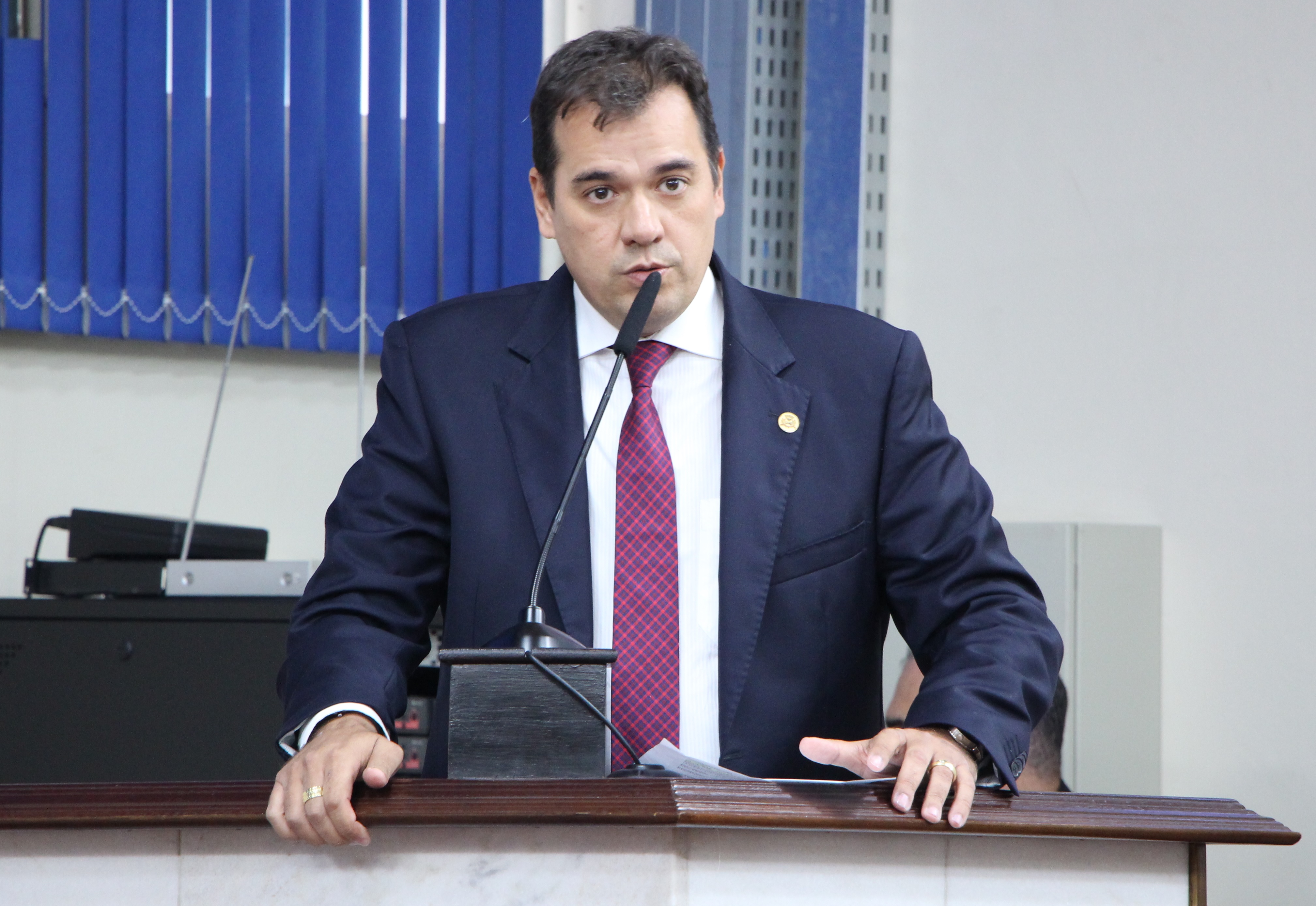 Vereadores votam obrigatoriedade de brigadas de bombeiros em shoppings