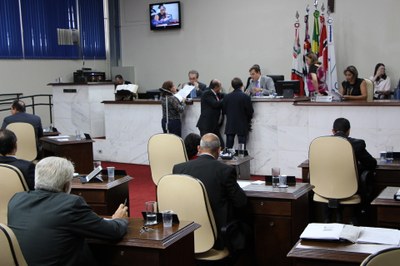 Vereadores aprovam sete projetos em duas sessões