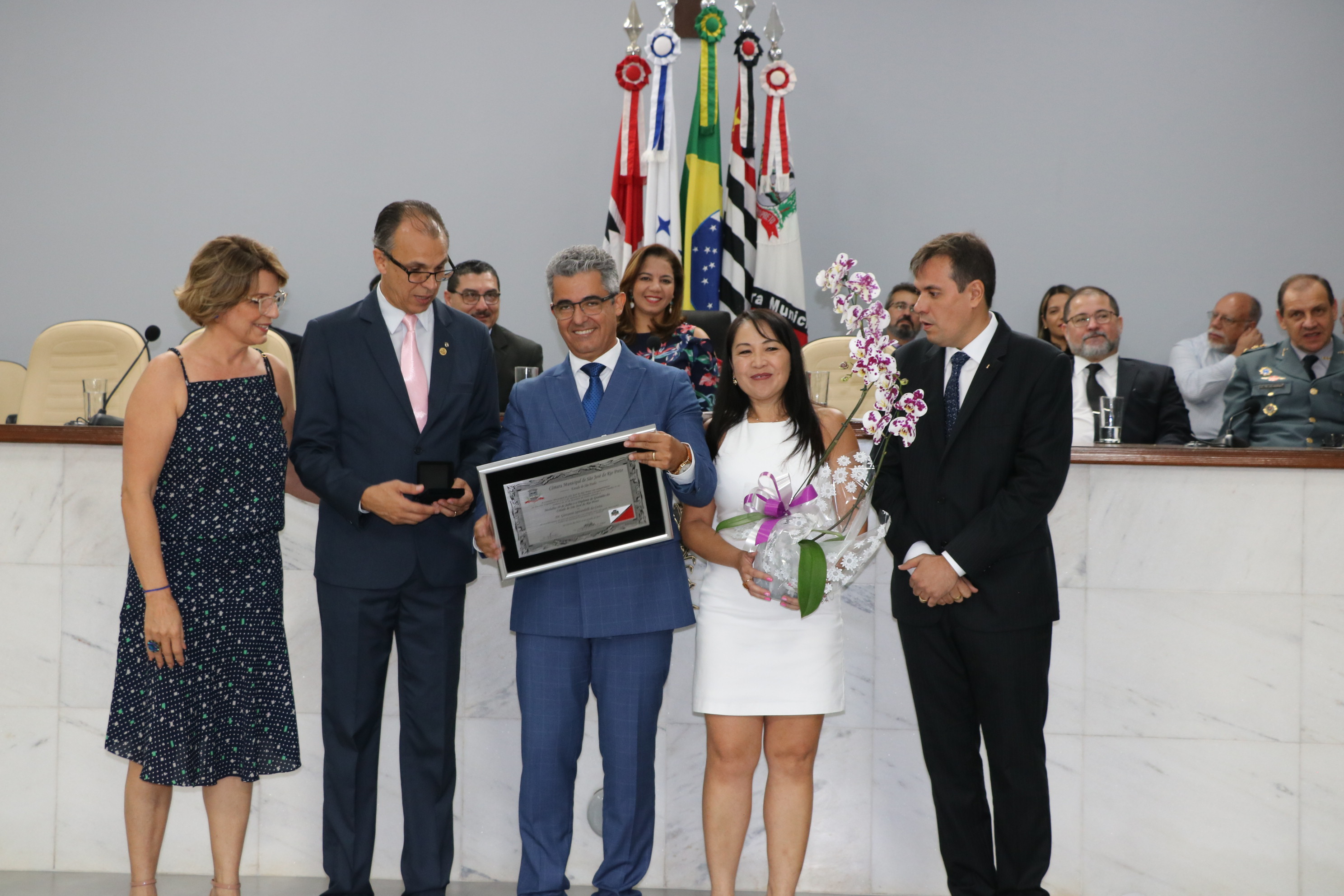 Sessão Solene homenageia advogado e historiador