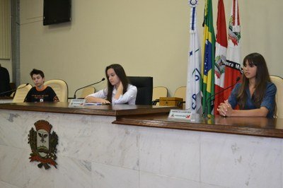 Câmara Mirim realiza 2ª sessão nesta quarta