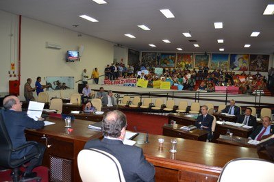 Vereadores aprovam quatro projetos na 27ª Sessão Ordinária