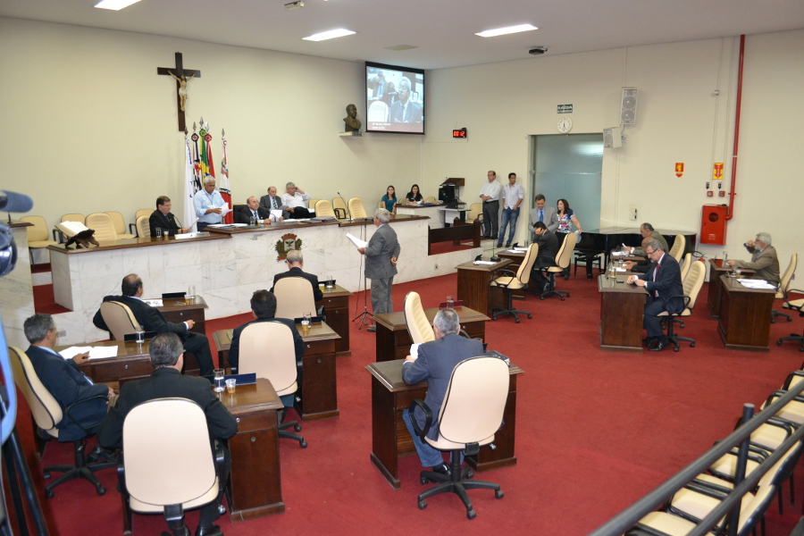 Vereadores aprovam seis projetos durante a 30ª Sessão