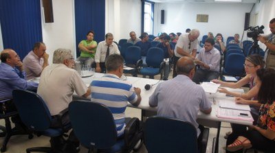 Vereadores discutem três projetos em Audiências Públicas